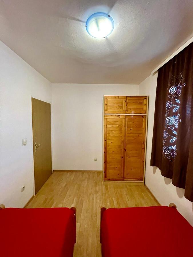 שיבניק Apartments Sime מראה חיצוני תמונה