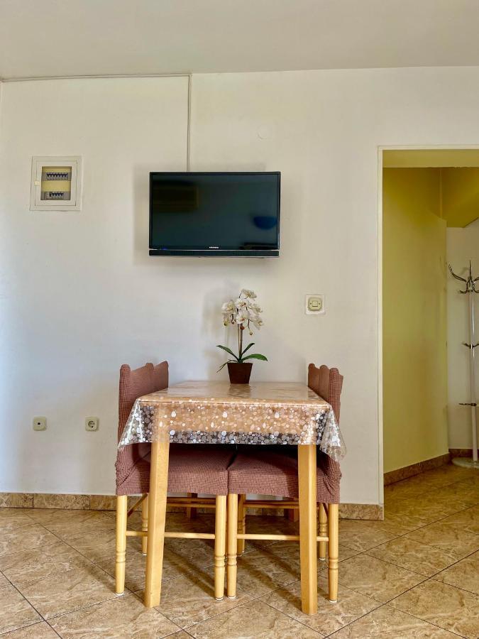 שיבניק Apartments Sime מראה חיצוני תמונה